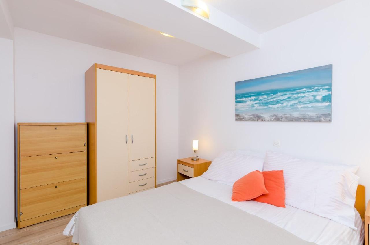 Color Apartment Mlini